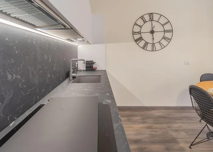 Modern & Stylish In By Rent