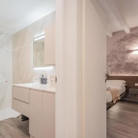 Modern Stylish In Apartment *
