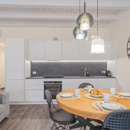 Modern Stylish In Apartment